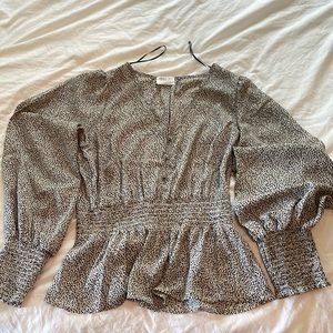 Never worn, pretty dress top